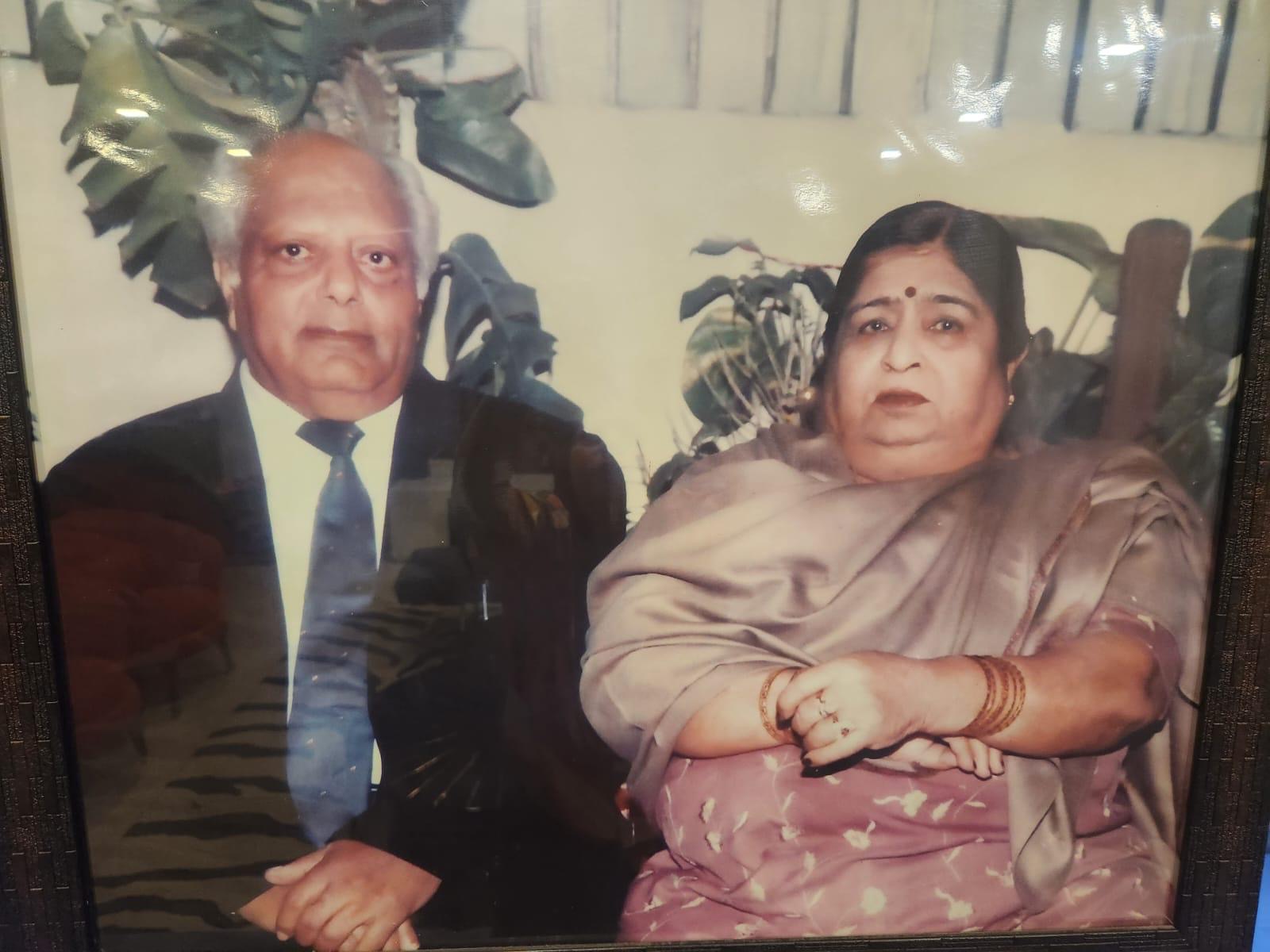 Sikander Lal Kumar and his wife, the parents of Chef Sunita Malhotra
